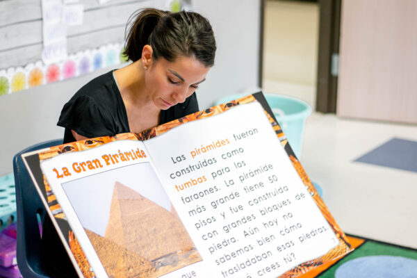 Using Nonfiction mentor texts for reading and writing during Shared Reading